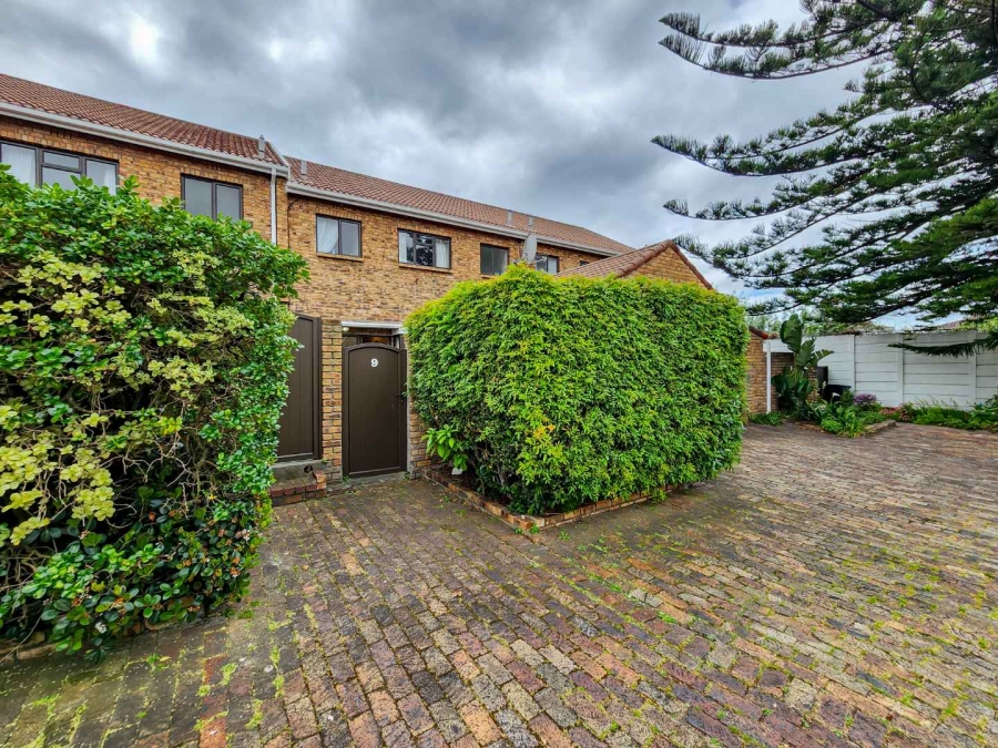 3 Bedroom Property for Sale in Tokai Western Cape